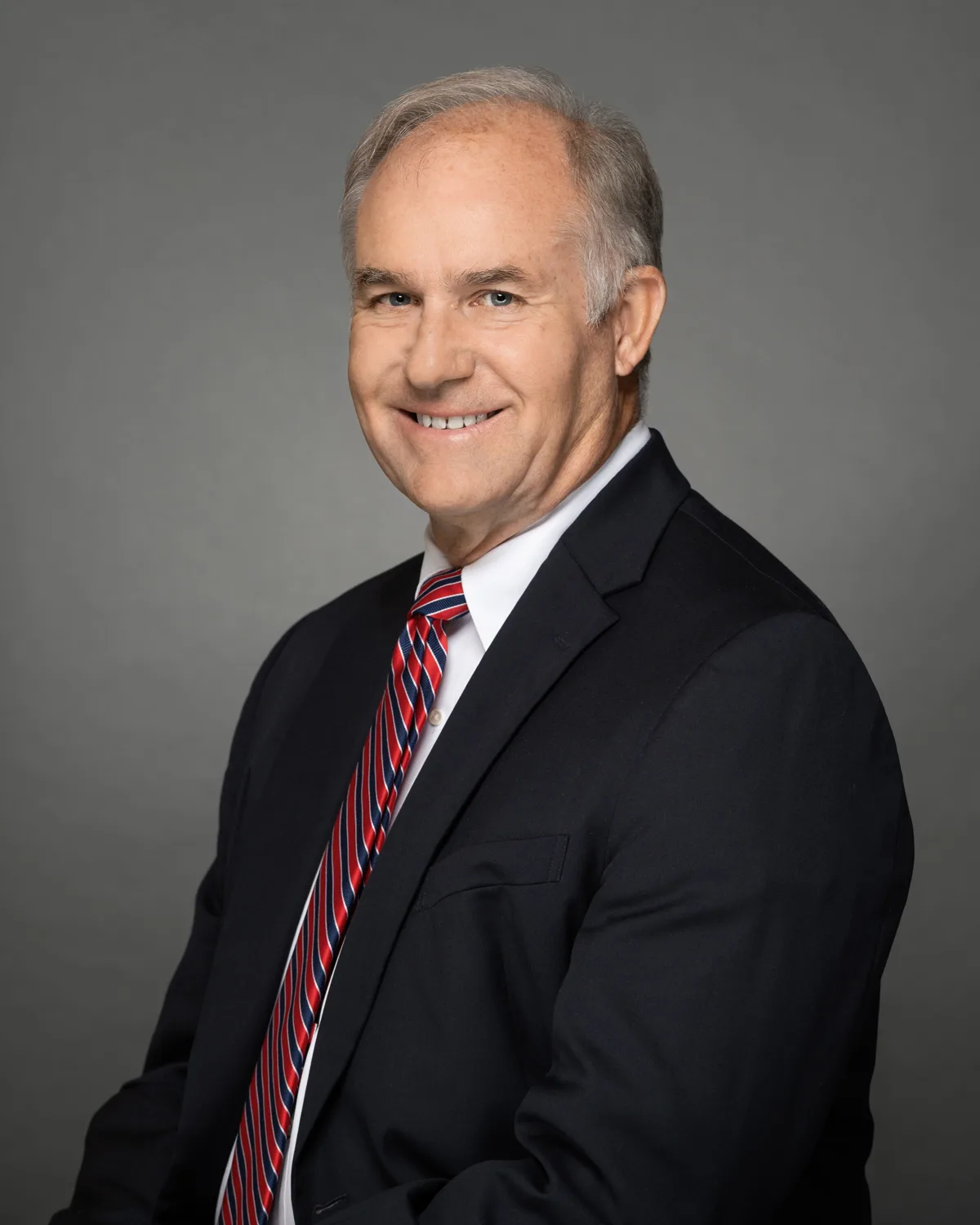 Foto de Stephen Cash, novo diretor do Centro de Voos Espaciais Marshall, na NASA.