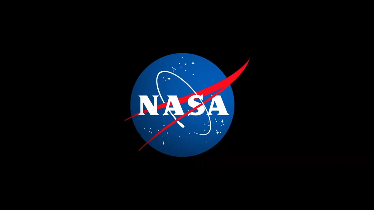 Foguete Falcon 9 da SpaceX no lançamento Atmosfera da Terra ao fundo